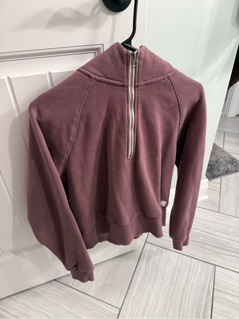 Vuori Half-Zip Pullover in Mauve